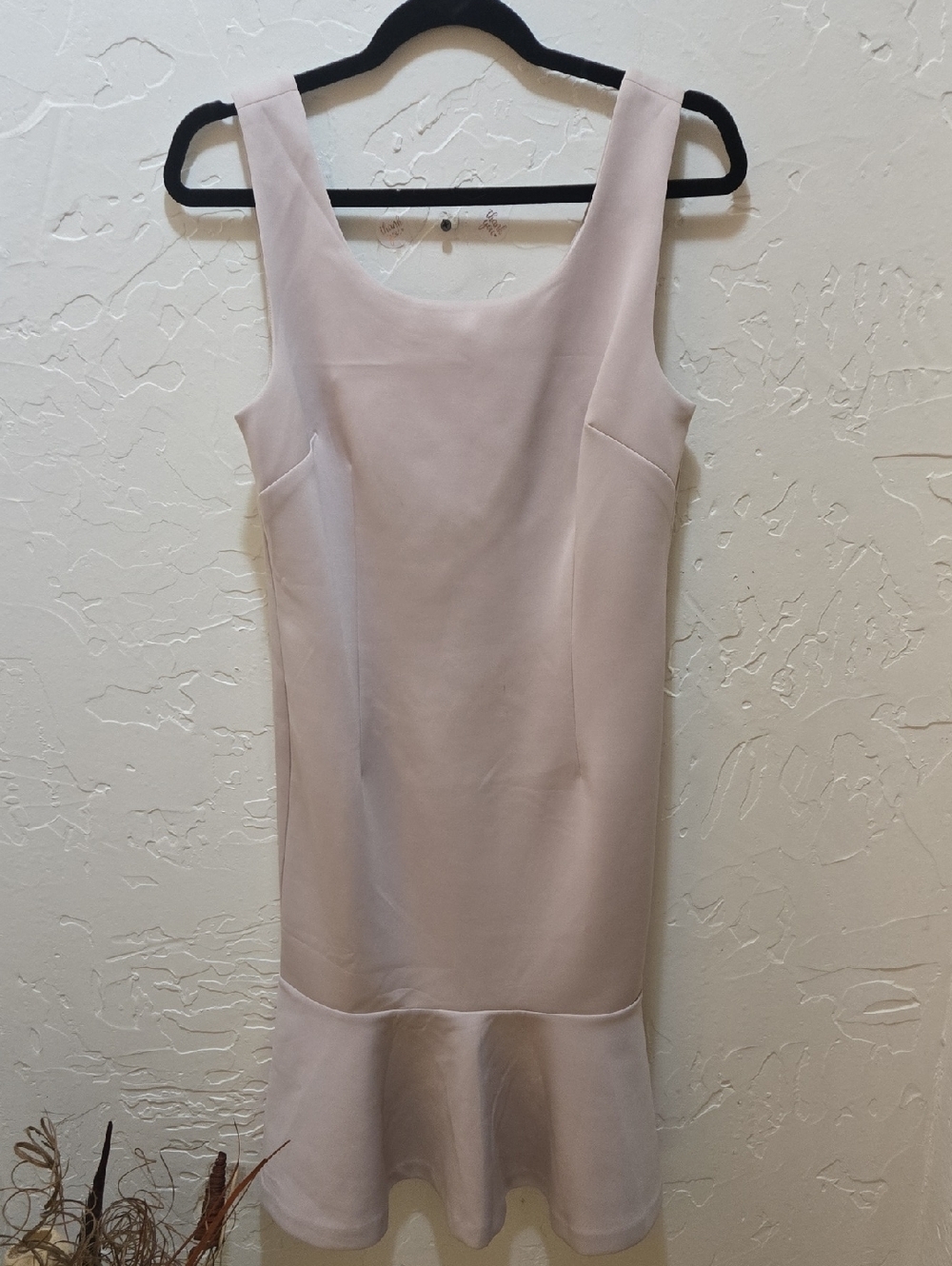 Carmen Marc Valvo Tan Sheath Mini Dress
